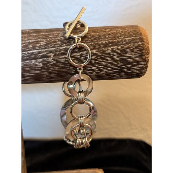 Faux Abalone Shell Silver Tone Chain Link Toggle Bracelet - Picture 6 of 6